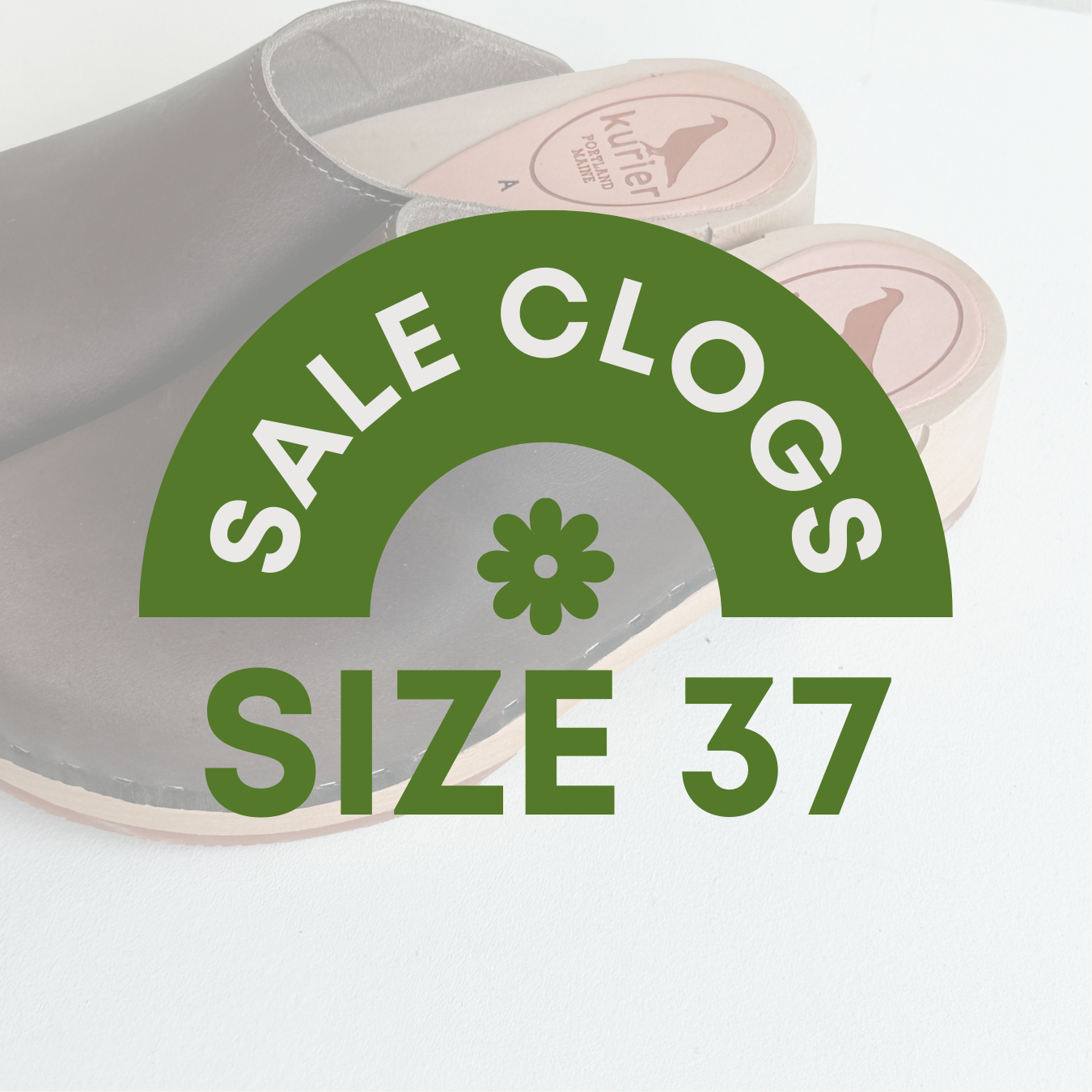 Studio Sale Size 37
