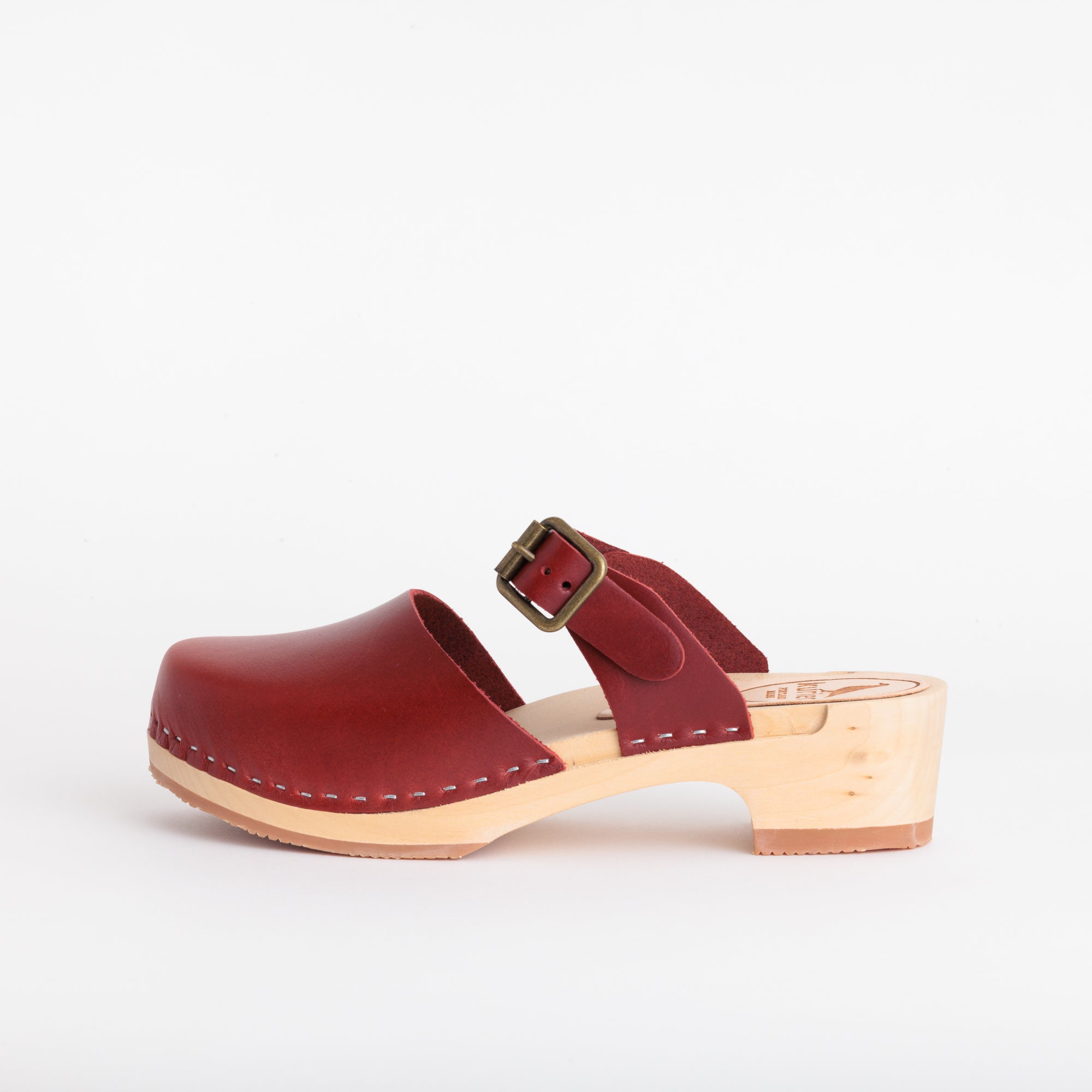 TESSA | Clog low base