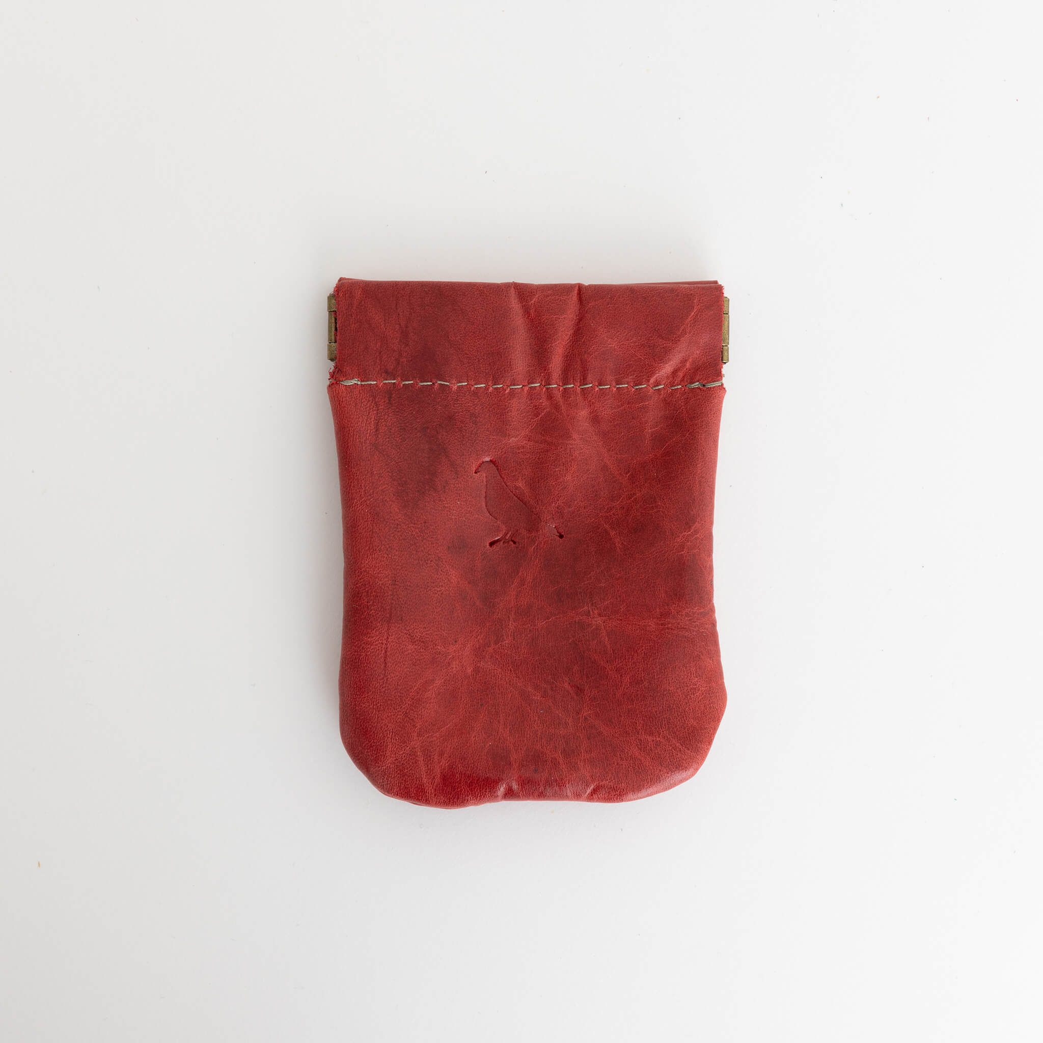 pilu pouch unisex kiss-close pouch - handmade leather - cardinal front view