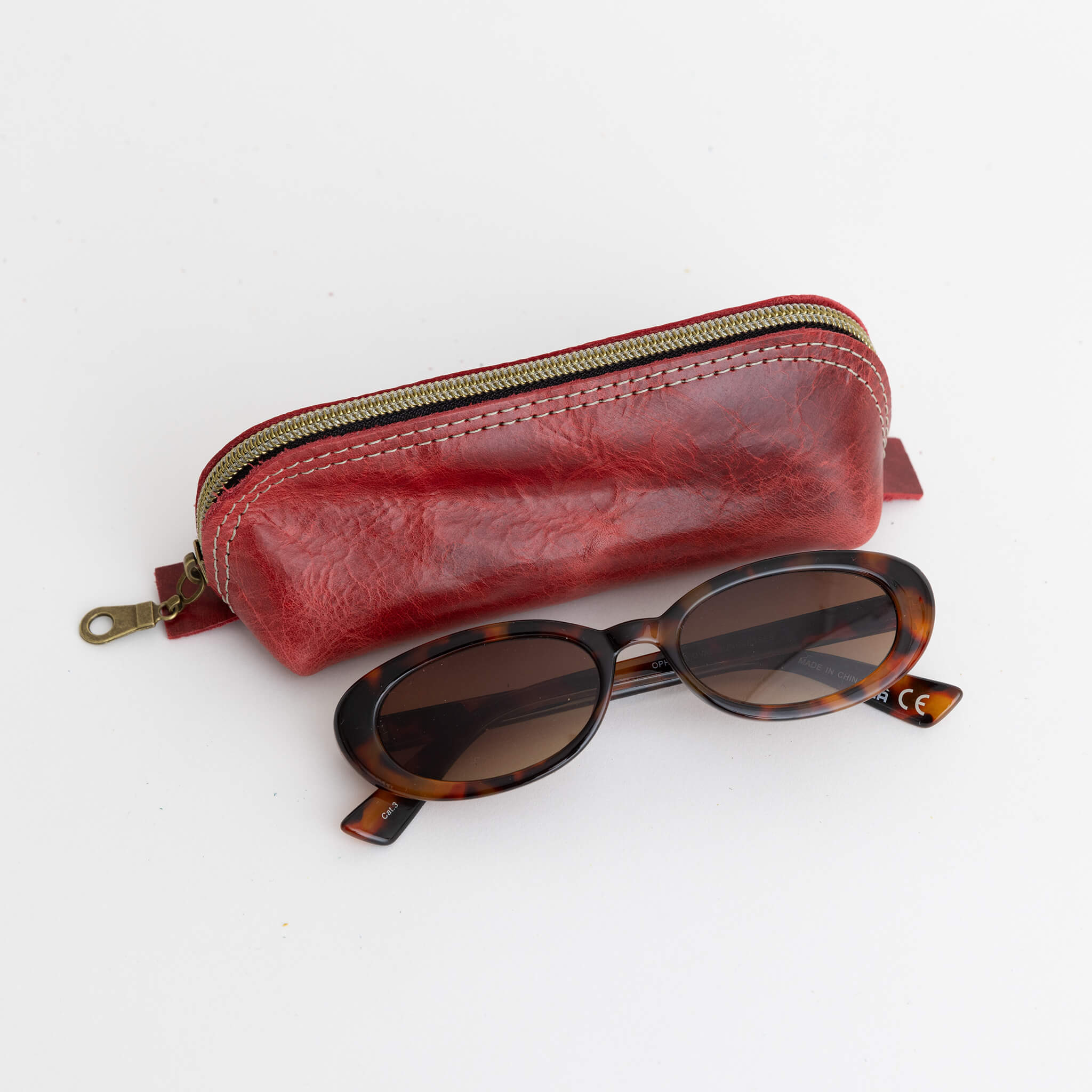 shelby pouch - zipper case - handmade leather - cardinal front view