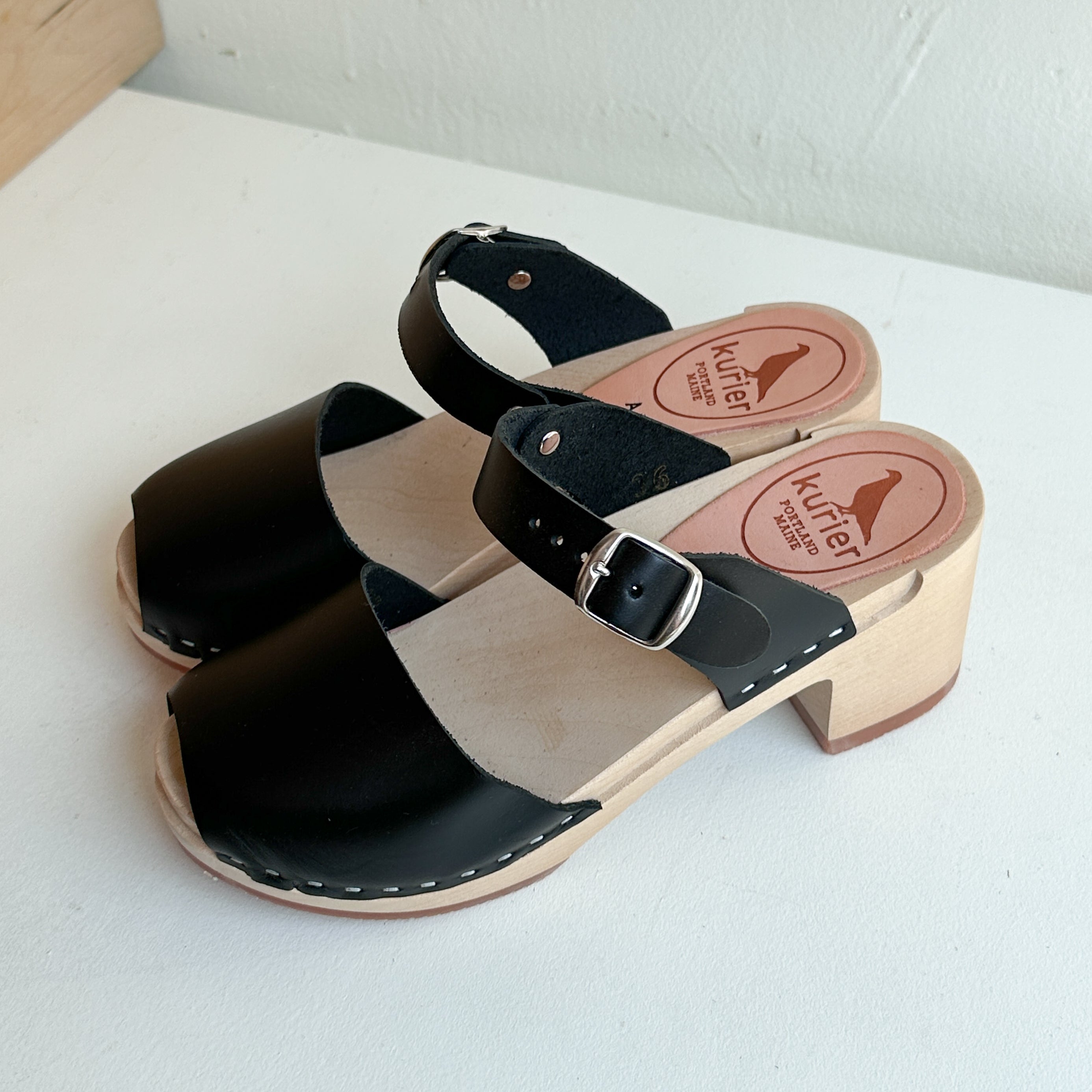 Studio Sale Size 36