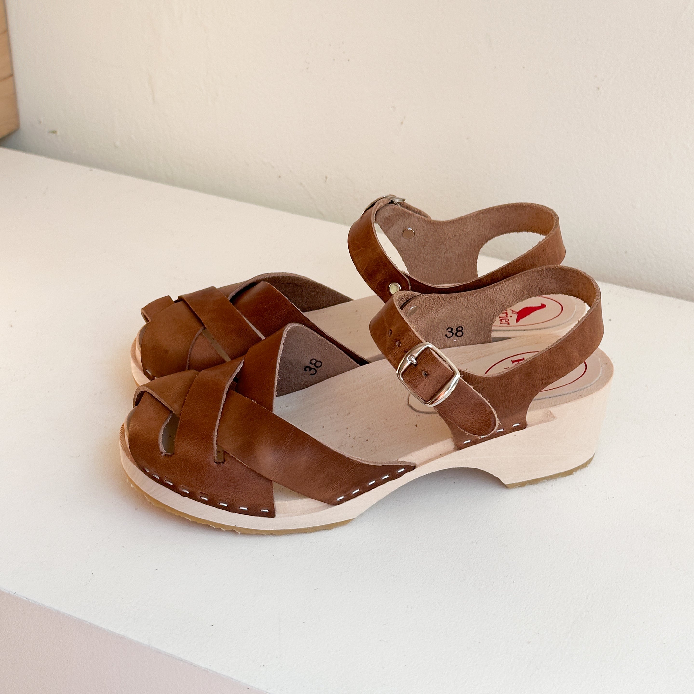 Studio Sale Size 38