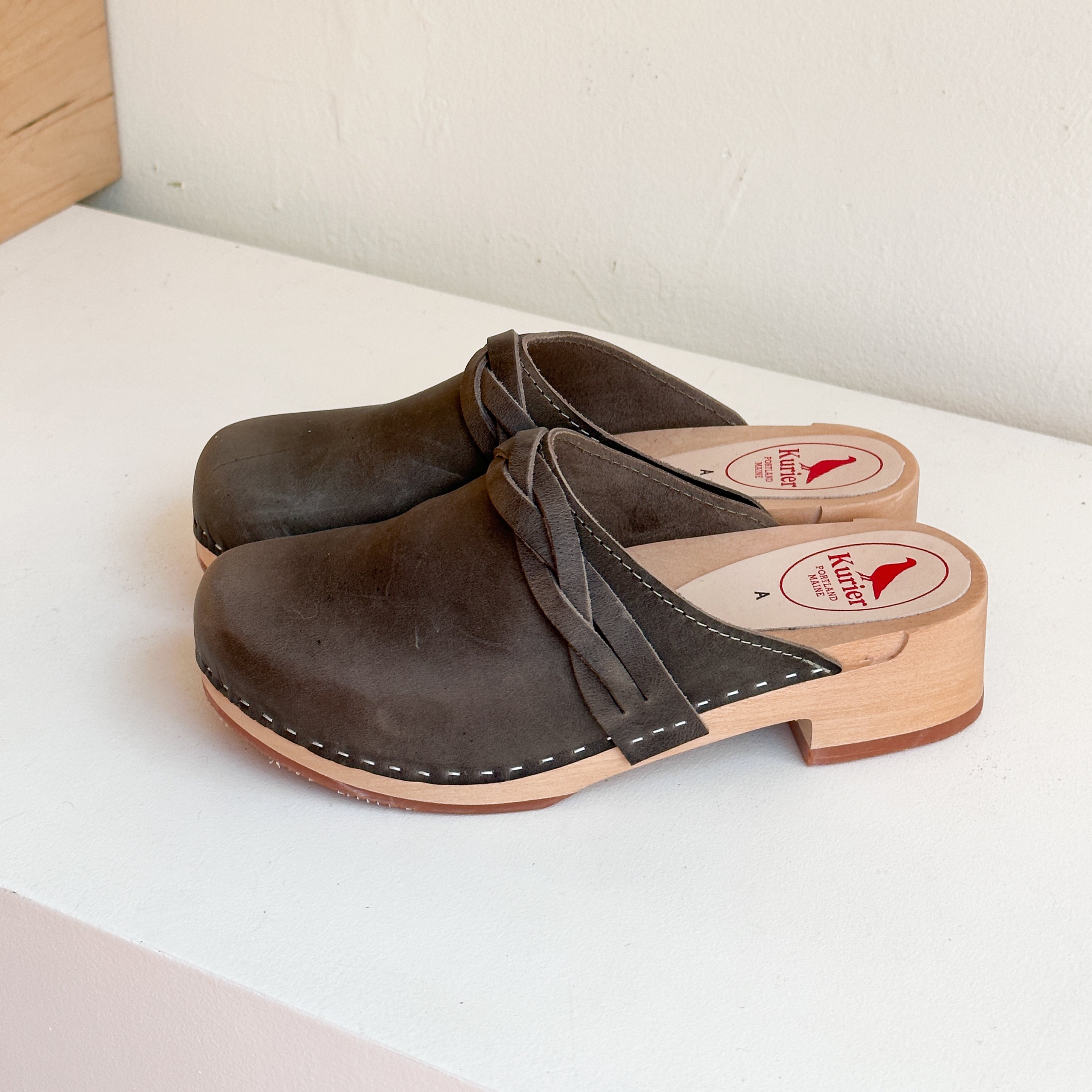Studio Sale Size 39