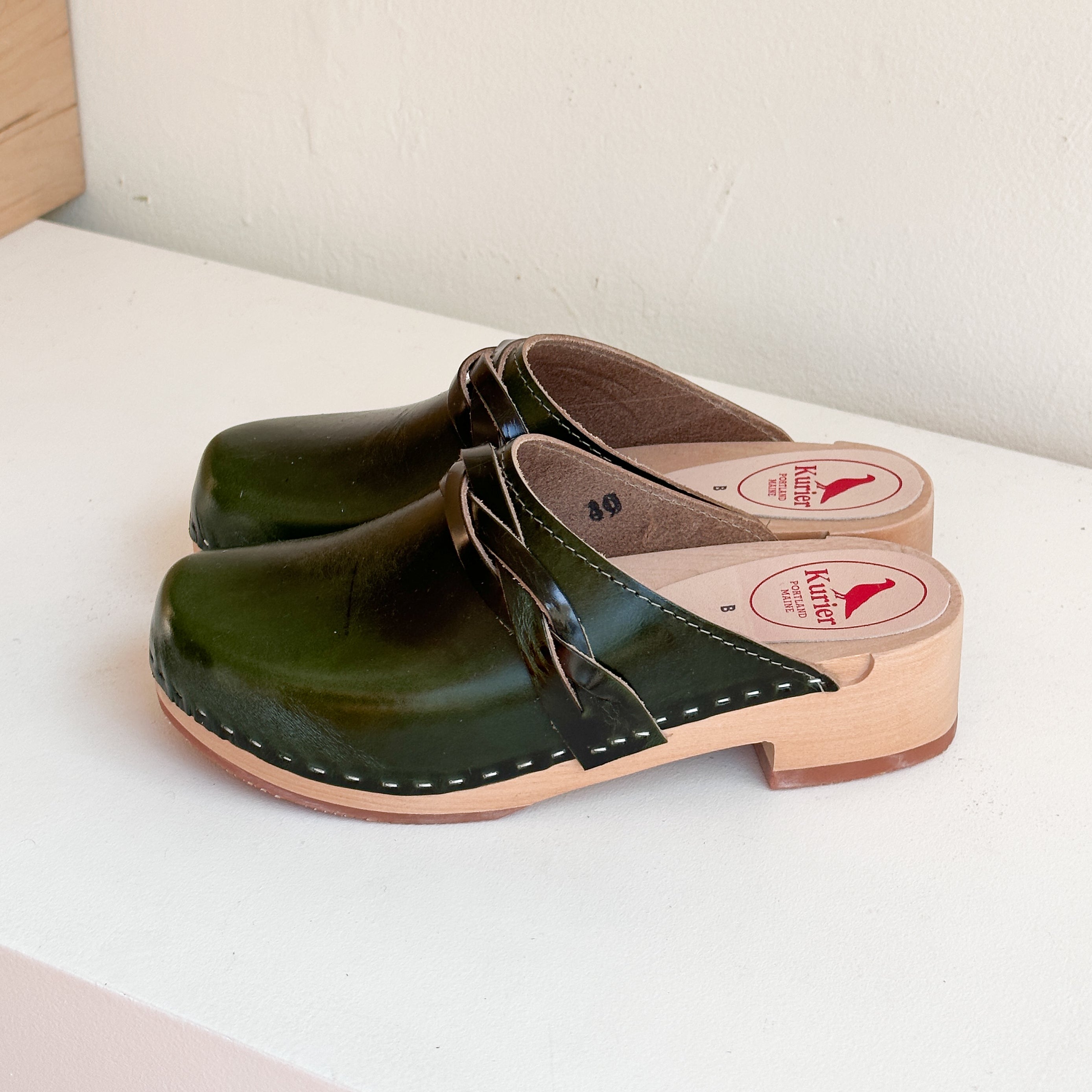 Studio Sale Size 39