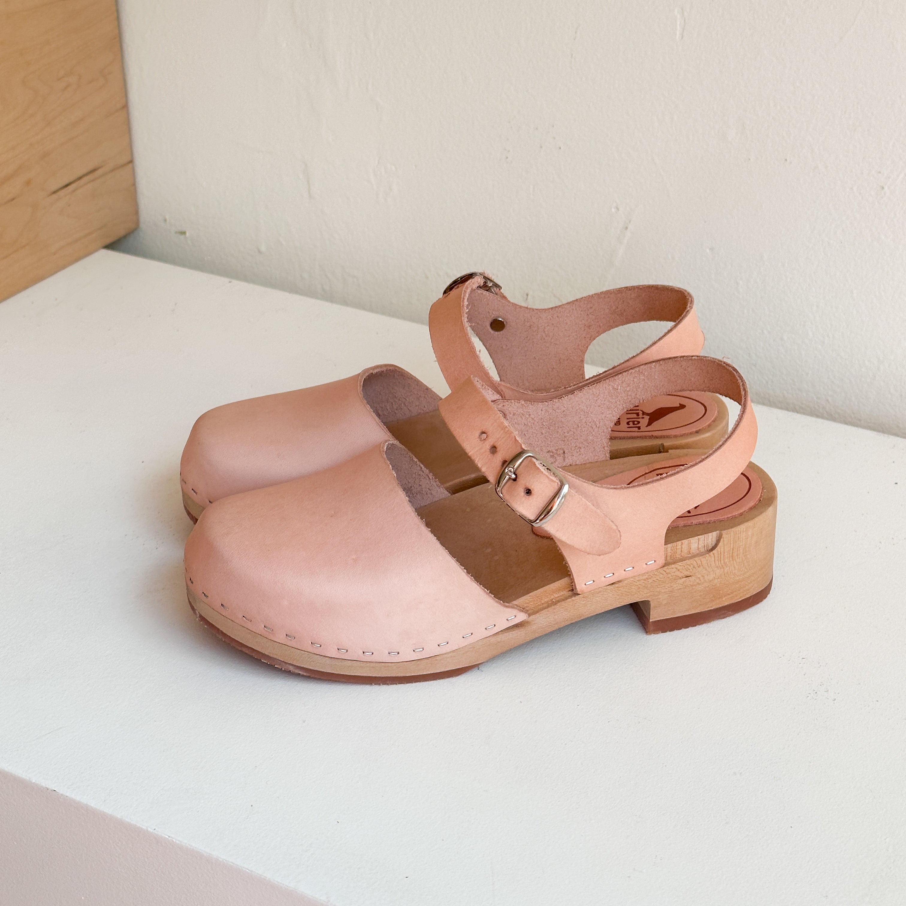 Studio Sale Size 39