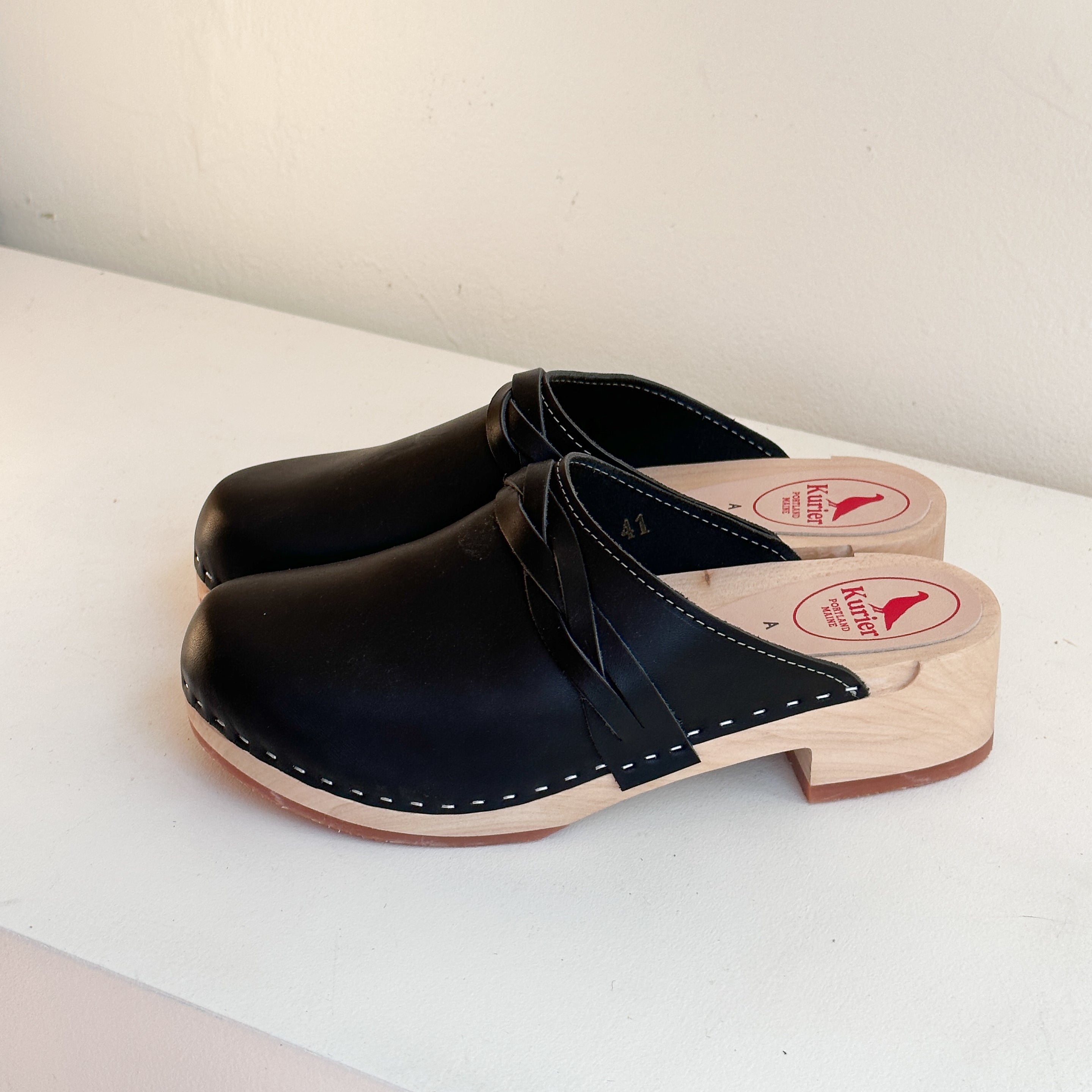 Studio Sale Size 41