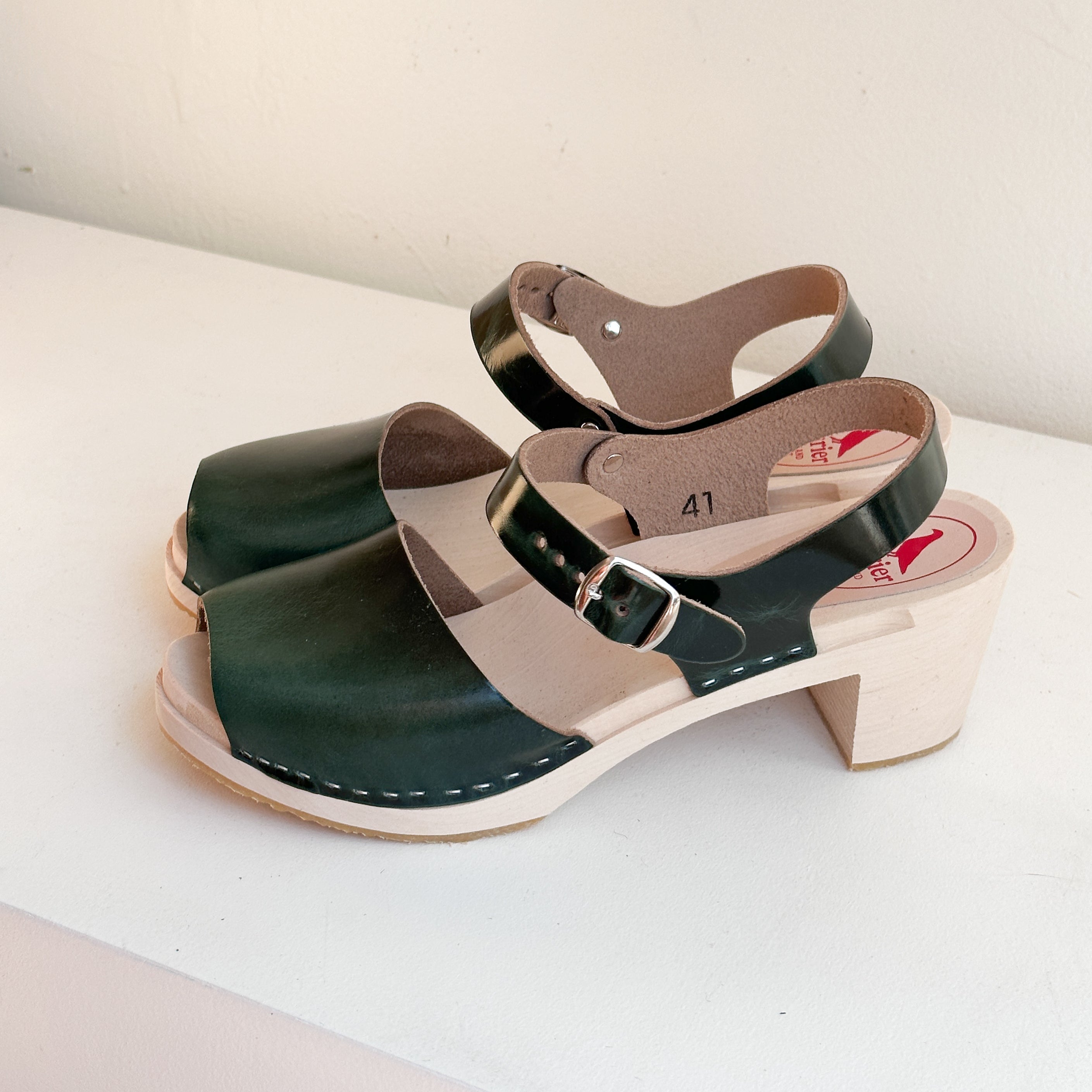 Studio Sale Size 41