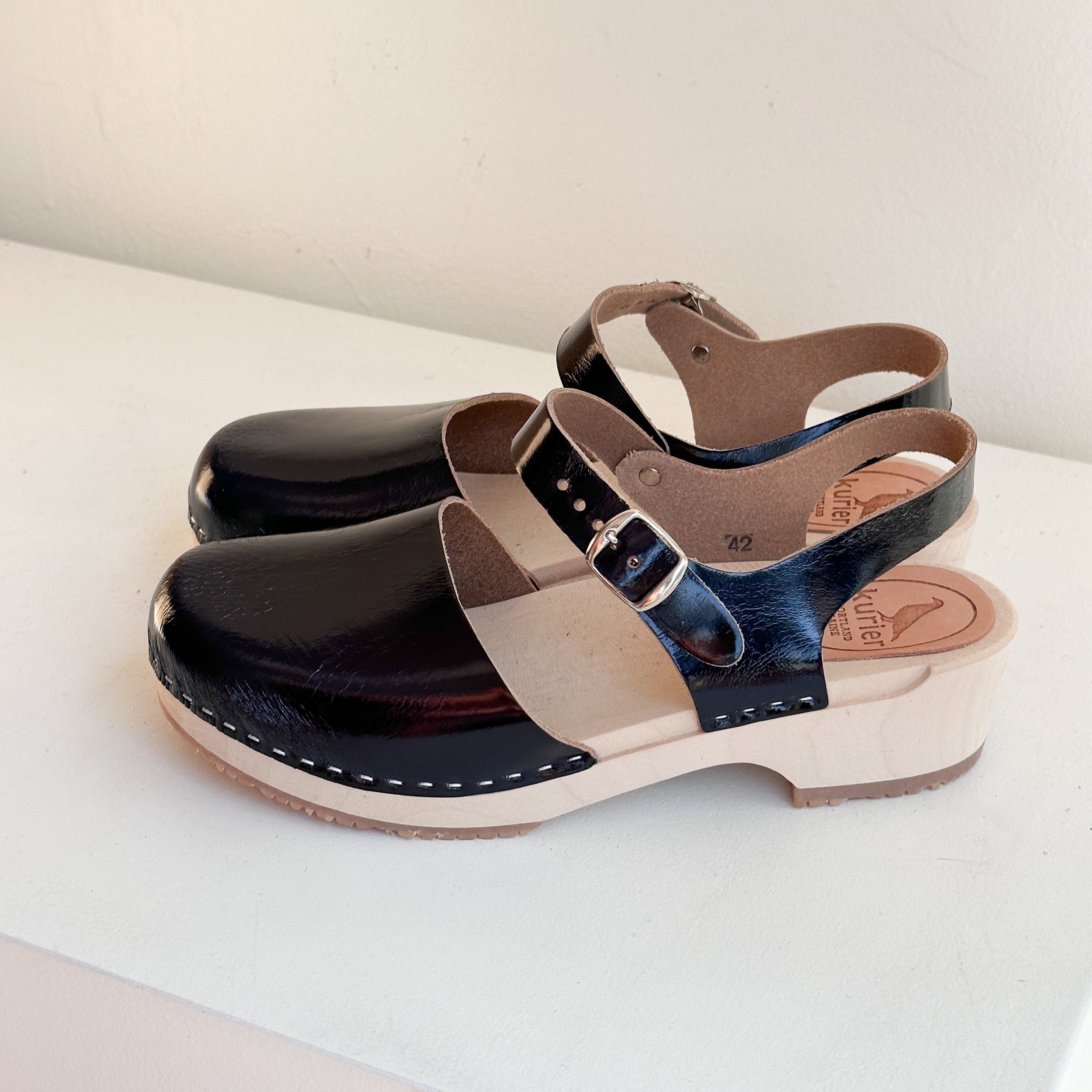 Studio Sale Size 42