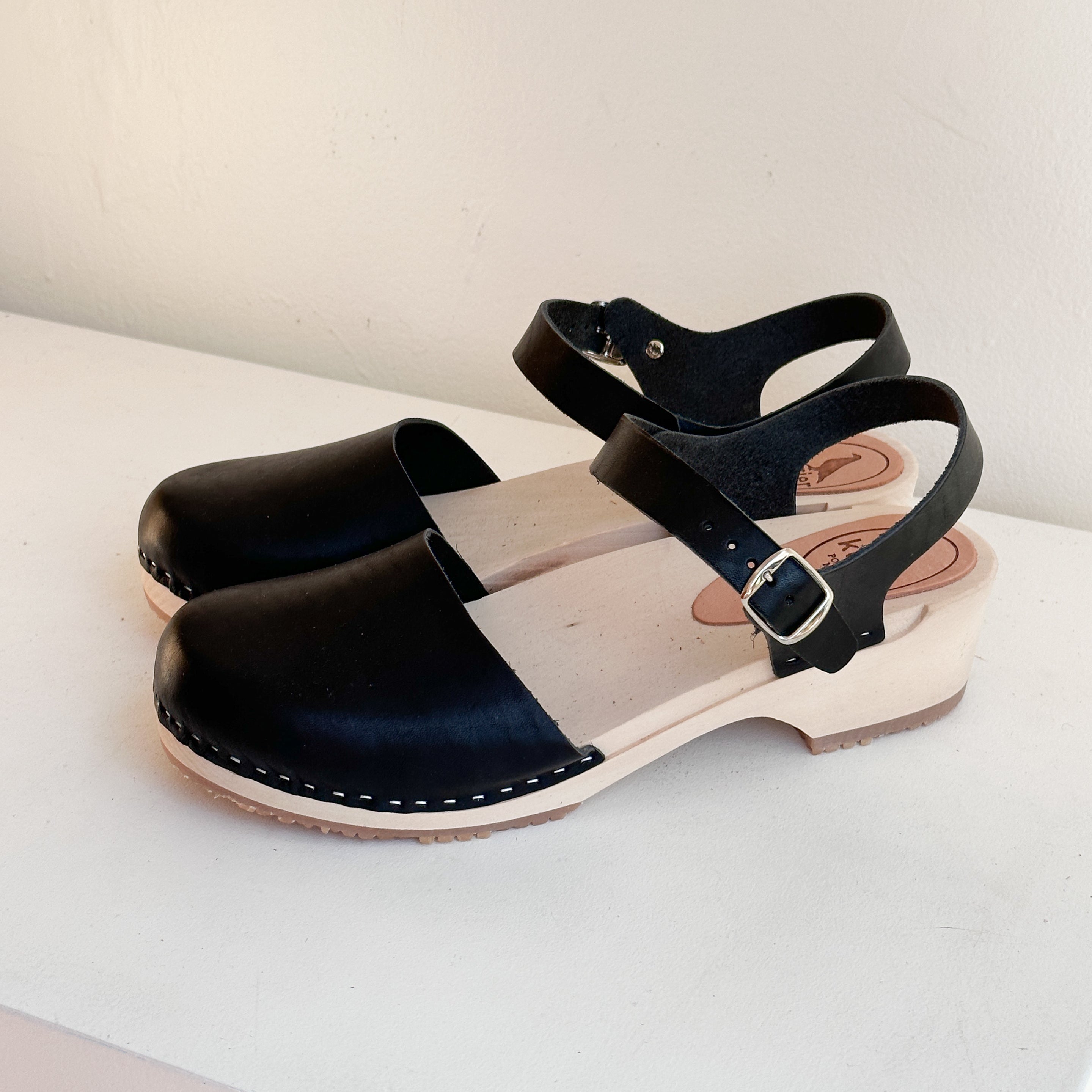 Studio Sale Sizes 43-44