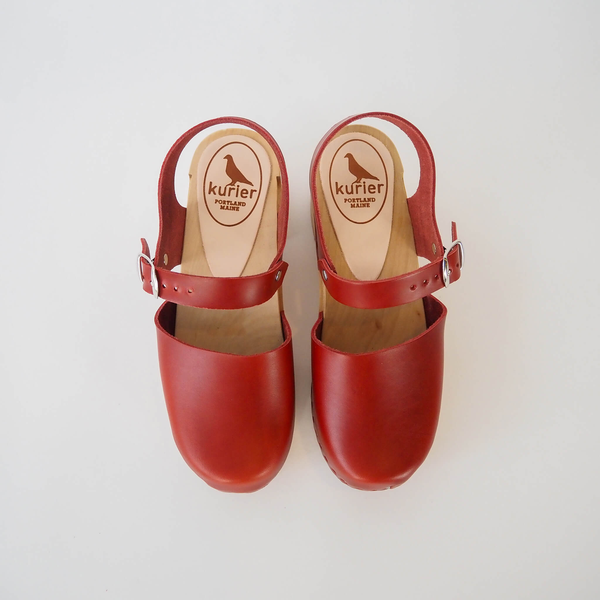 charlie clog high heel closed toe handmade leather/wood - cherry top view