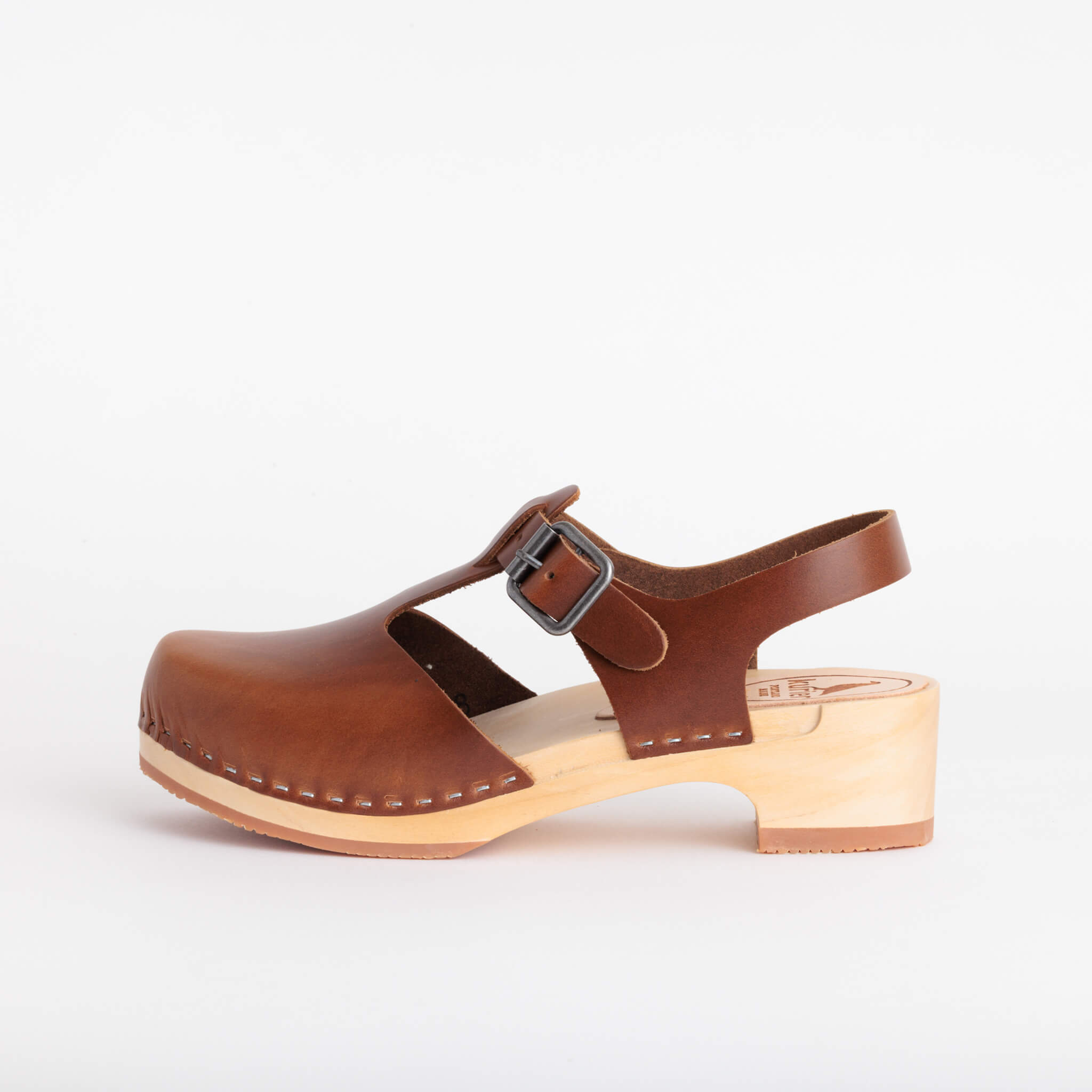 doris clog low heel closed toe handmade italian leather wood - pecan side view