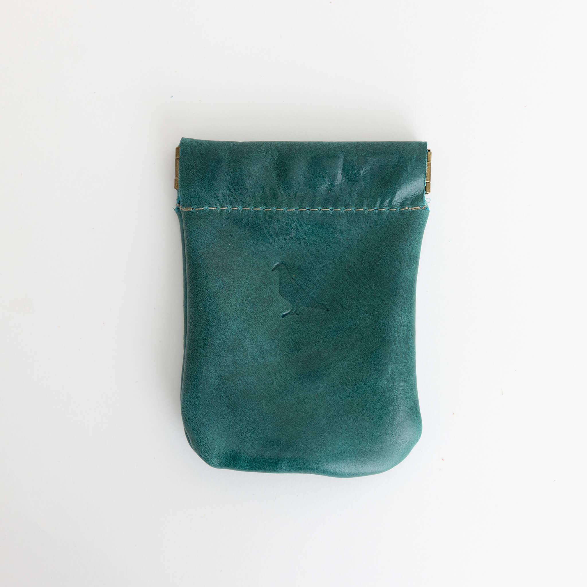 pilu pouch unisex kiss-close pouch - handmade leather - ocean front view